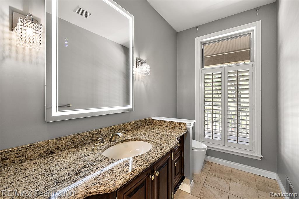 630 Sheldon Court, Rochester, MI 48306 — Photo 51