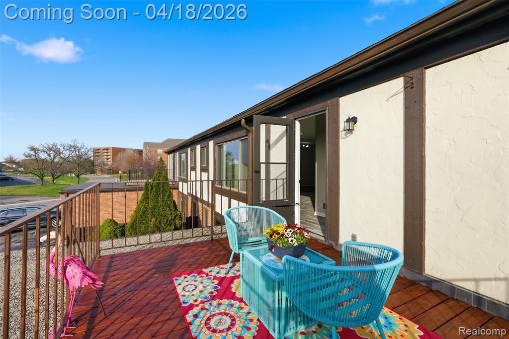 408 Country Club Drive, Saint Clair Shores, MI 48082 — Photo 10