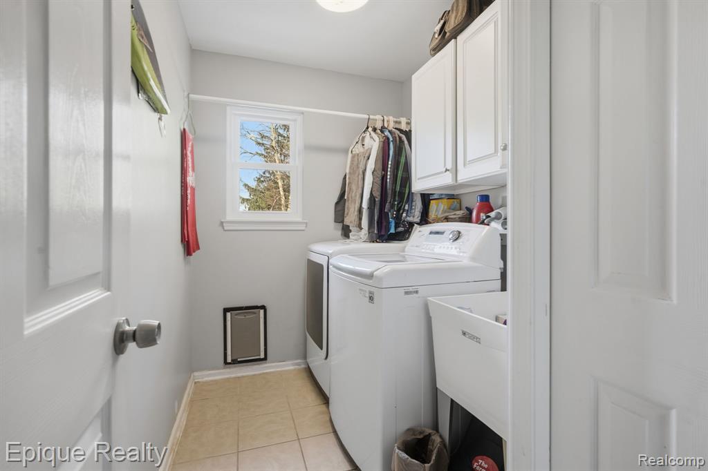 9867 Finnegan Drive, Brighton, MI 48116 — Photo 21