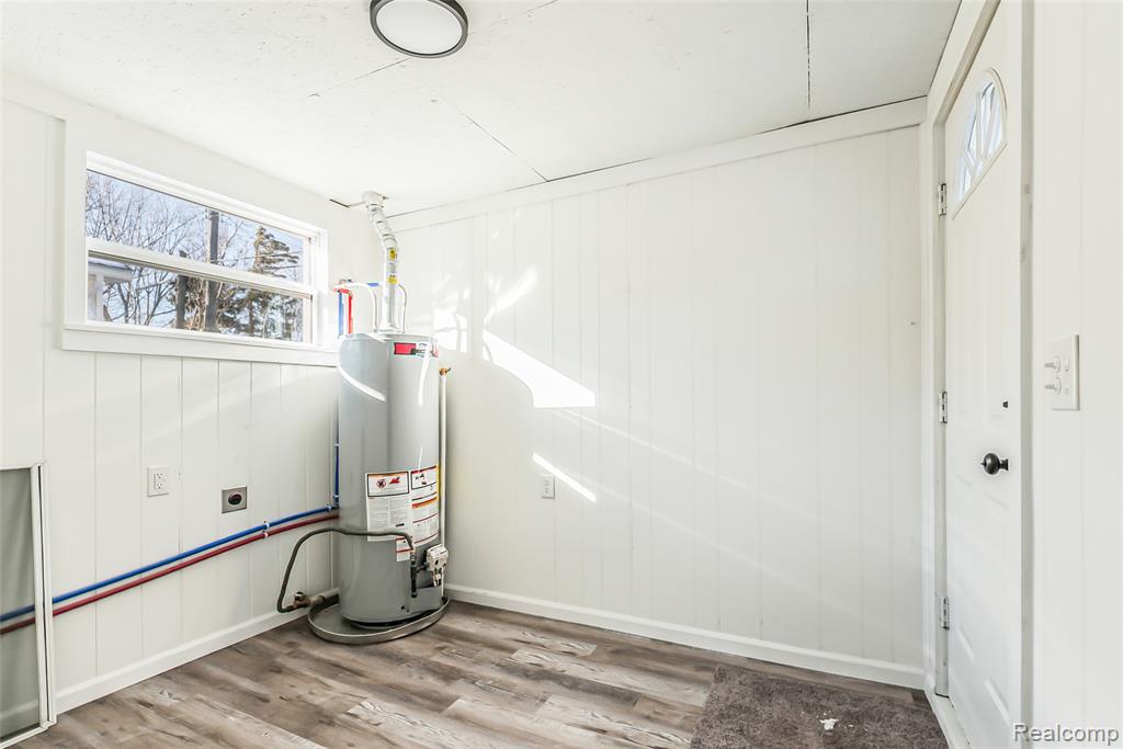 5697 Venice Road, Newport, MI 48166 — Photo 20
