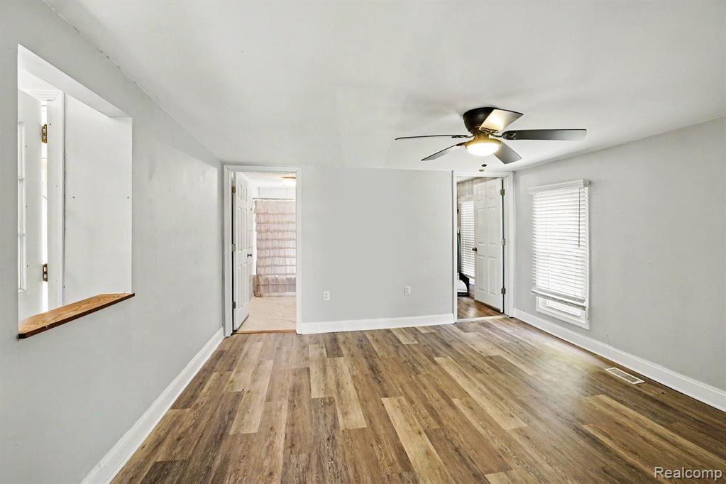 409 Fleming Street, Howell, MI 48843 — Photo 10