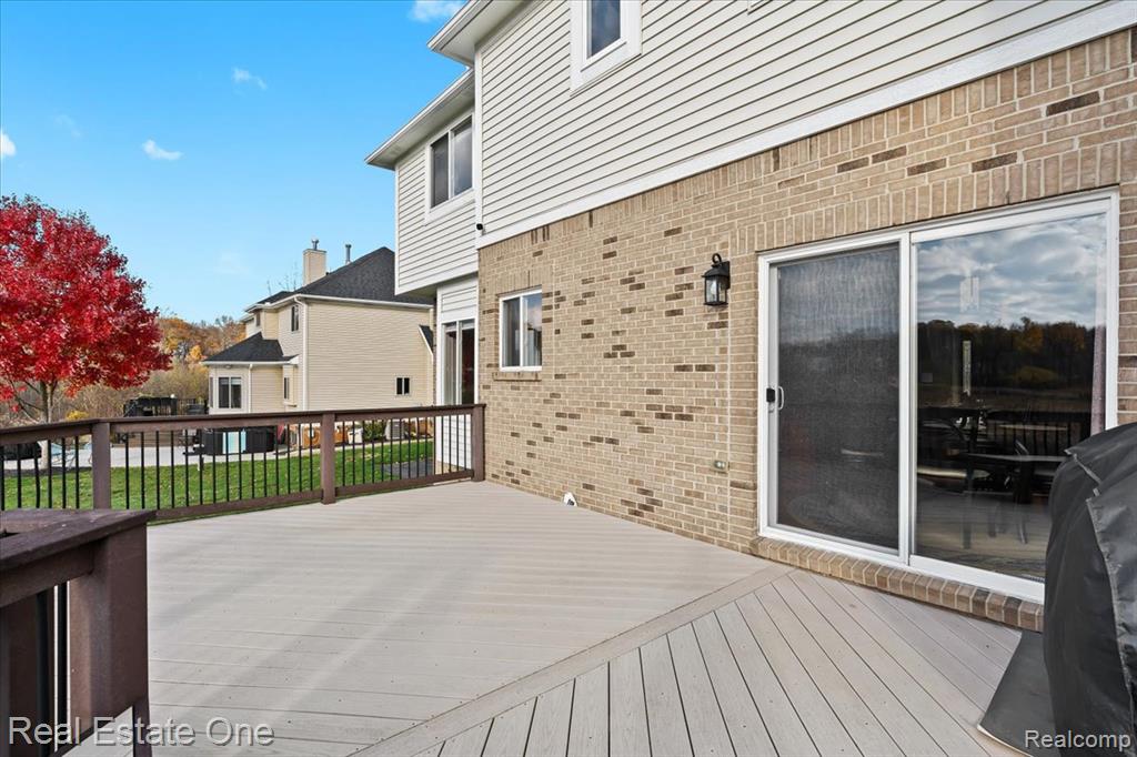 539 Olivia Drive, Milford, MI 48381 — Photo 42