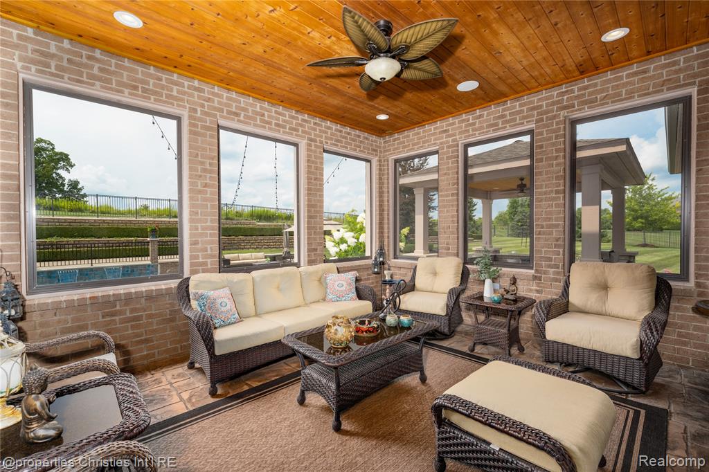 48928 Barola Court, Northville, MI 48167 — Photo 24