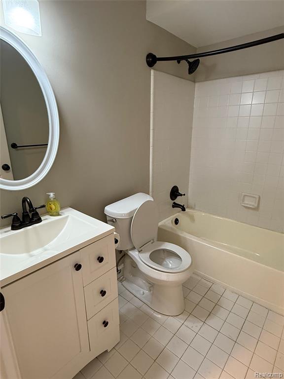 42600 Pinehurst Drive, Clinton Twp, MI 48036 — Photo 19