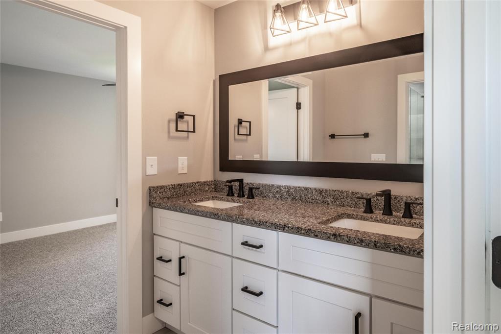 5344 Birch Drive, Springfield, MI — Photo 37