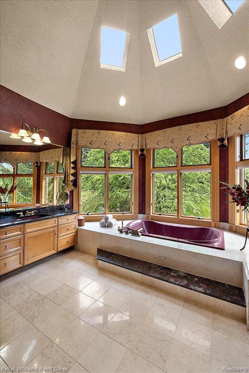 6263 Canter Creek Trail, Grand Blanc, MI 48439 — Photo 44