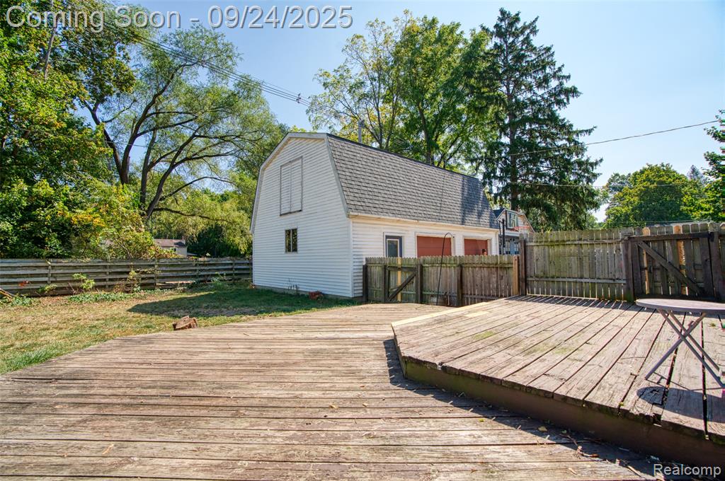 601 S Main Street, Chelsea, MI 48118 — Photo 6