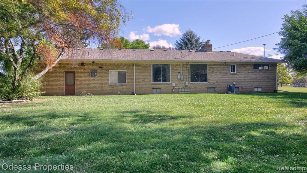 42431 MOUND Road, Sterling Heights, MI 48314 — Photo 30