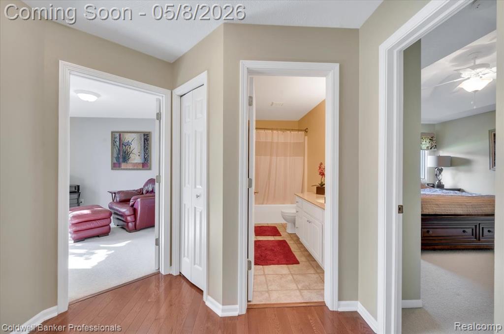 2243 Ridgemoor Court, Burton, MI 48509 — Photo 14
