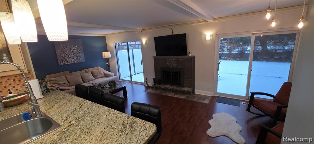 4832 Muriel Drive, Warren, MI 48092 — Photo 6