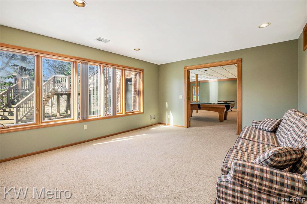 6545 PARK VALLEY Drive, Clarkston, MI 48348 — Photo 32