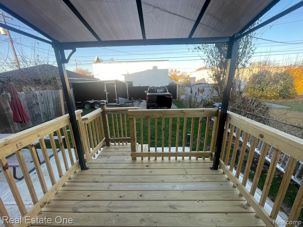 730 Cleophus Parkway, Lincoln Park, MI 48146 — Photo 28