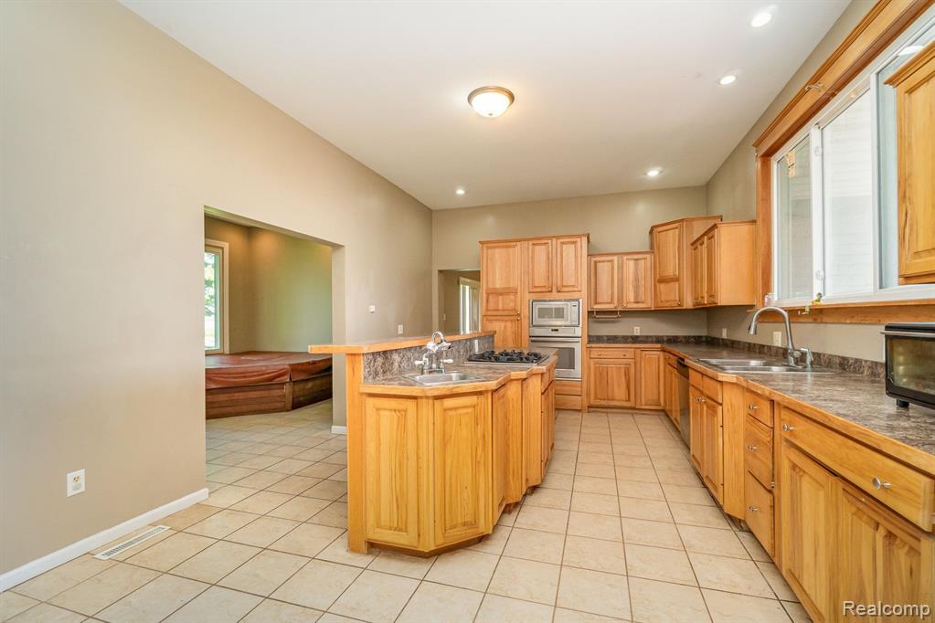 11326 MCKEIGHAN Road, St. Charles, MI 48655 — Photo 8
