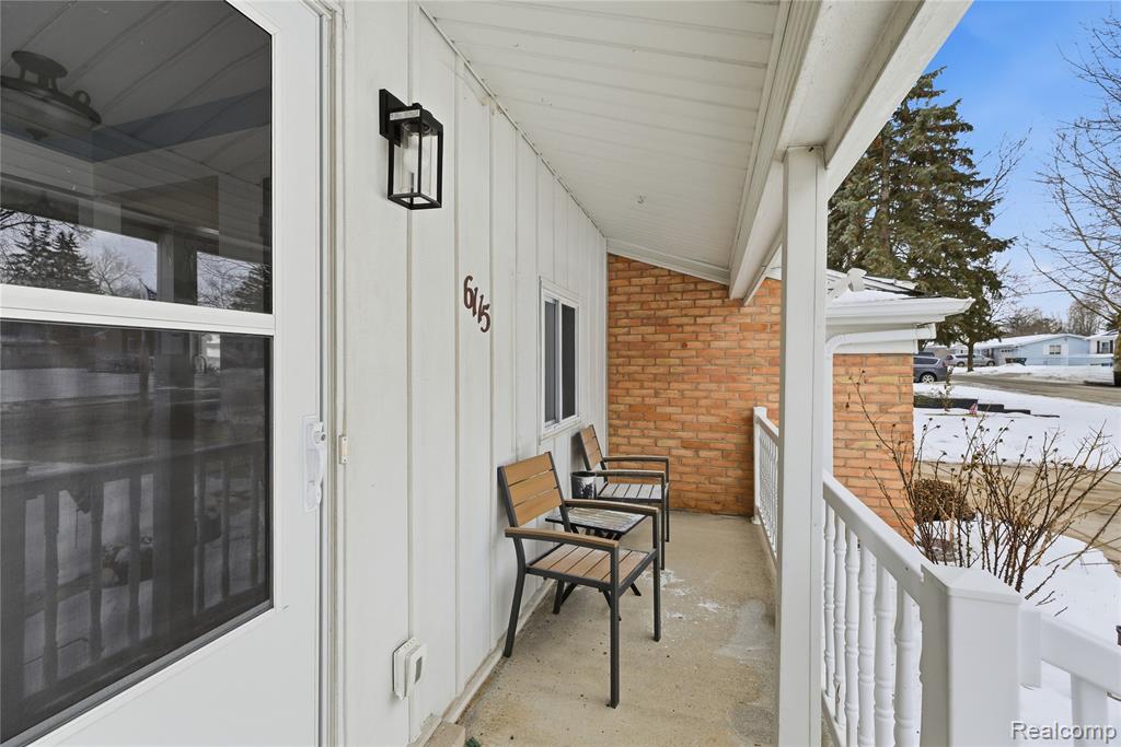 6115 Marscot Drive, Lansing, MI 48911 — Photo 6