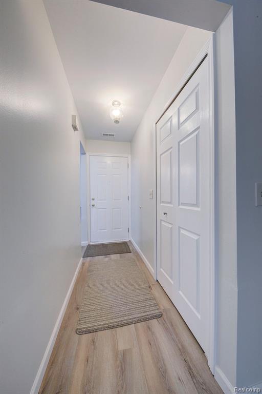 42489 Lilley Pointe Drive, Canton, MI 48187 — Photo 3