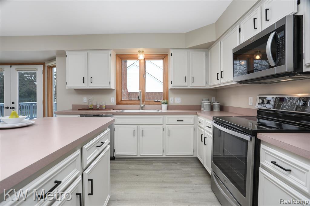 53495 POINSETTIA Drive, Macomb, MI 48042 — Photo 21