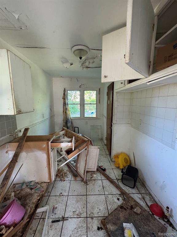 18811 Kelly Road - Photo 5