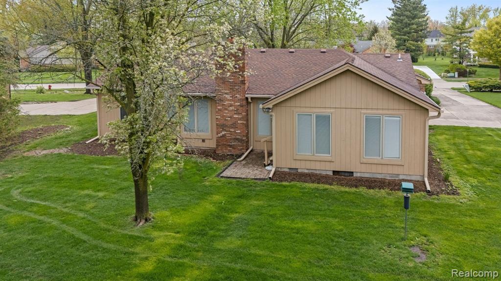 6435 DENTON Drive, Troy, MI 48098 — Photo 25