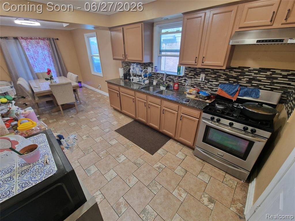 4320 Frazho Road, Warren, MI 48091 — Photo 22