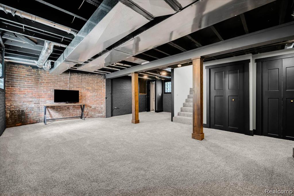 2954 Helen Street, Detroit, MI 48207 — Photo 54