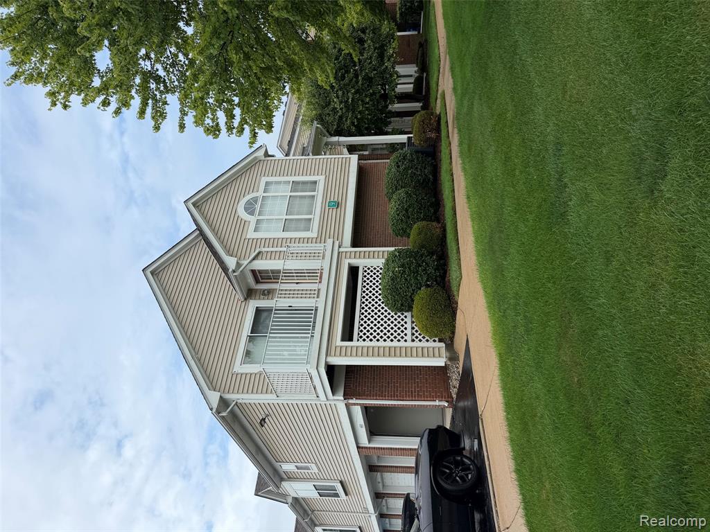 44645 Marigold Drive, Sterling Heights, MI 48314 — Photo 7