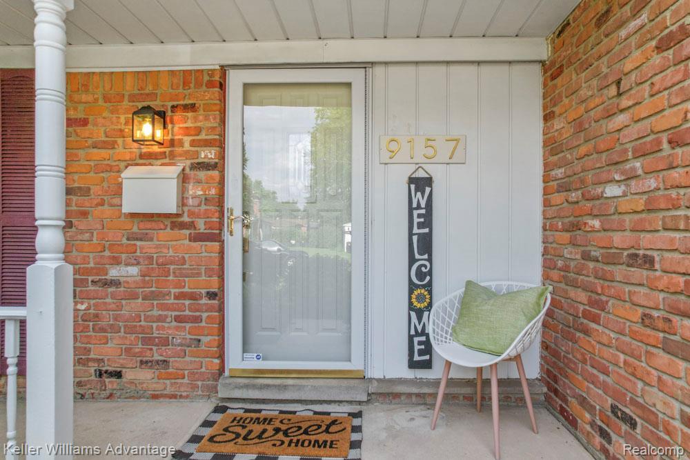 9157 Hackberry Avenue, Plymouth, MI 48170 — Photo 6
