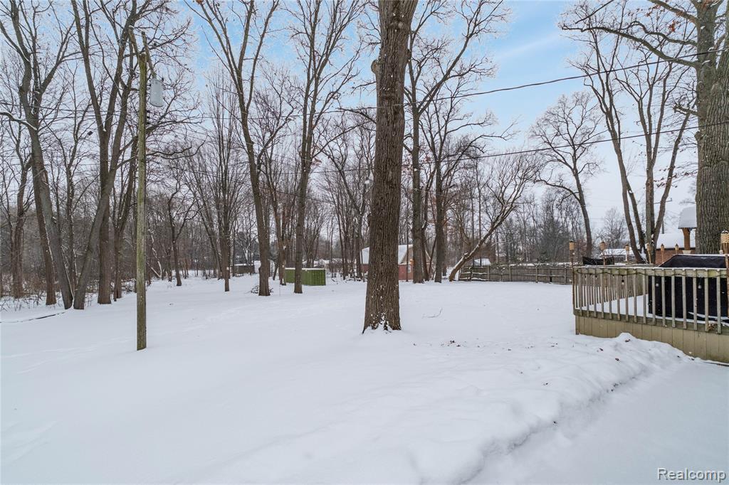 5050 Eagle Road, White Lake, MI 48383 — Photo 35