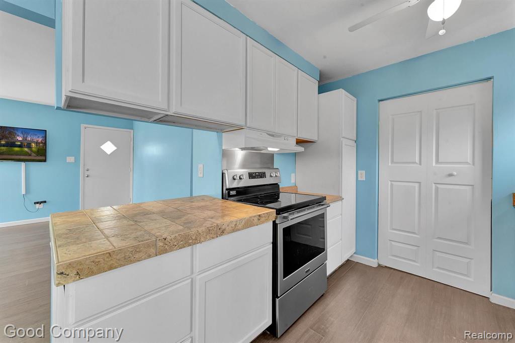 1510 MOLLIE Street, Ypsilanti, MI 48198 — Photo 8
