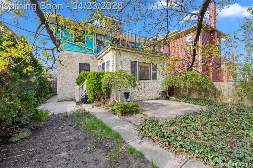 685 W Bethune Street, Detroit, MI 48202 — Photo 34