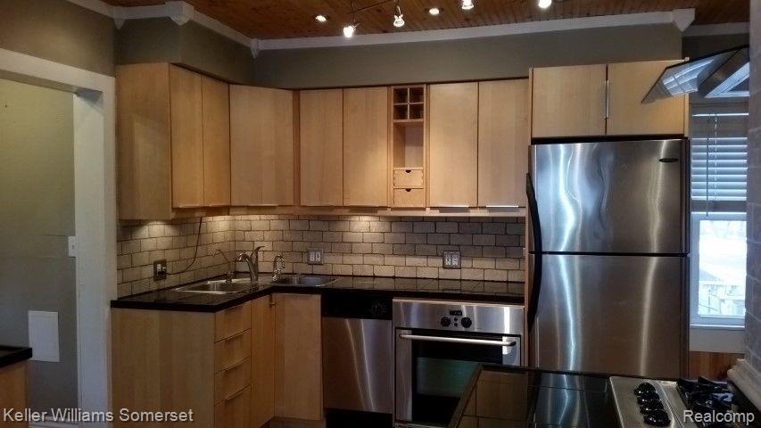 516 N WEST Street, Royal Oak, MI 48067 — Photo 10