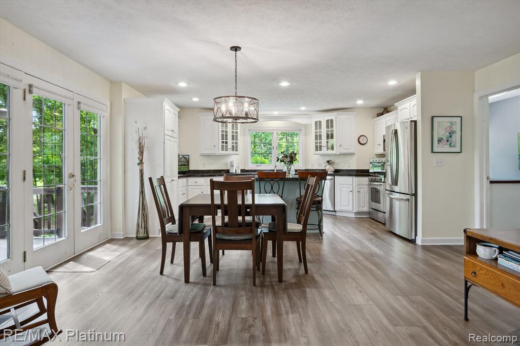 8257 Abalone Way, Pinckney, MI 48169 — Photo 17