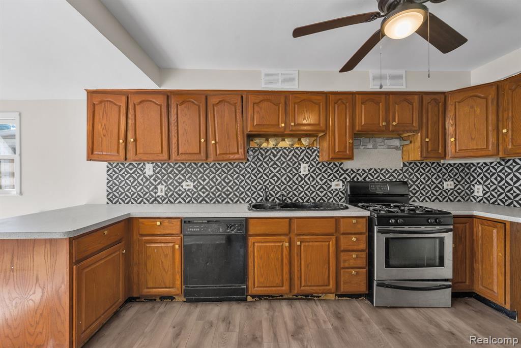 4453 Culver Street, Dearborn Heights, MI 48125 — Photo 11