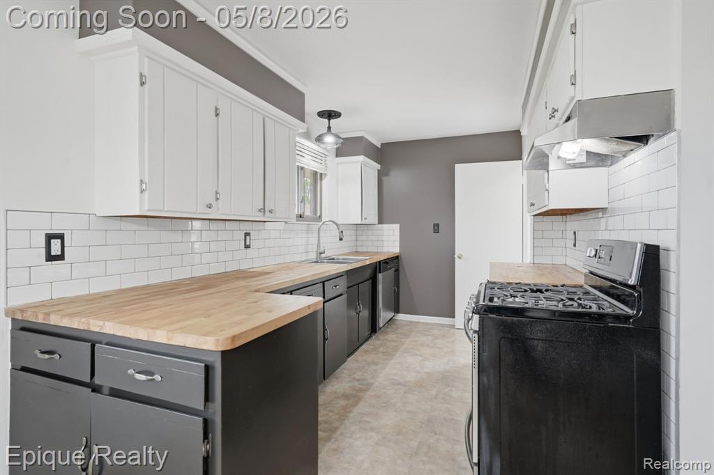 8737 Shannon Drive, Sterling Heights, MI 48314 — Photo 9