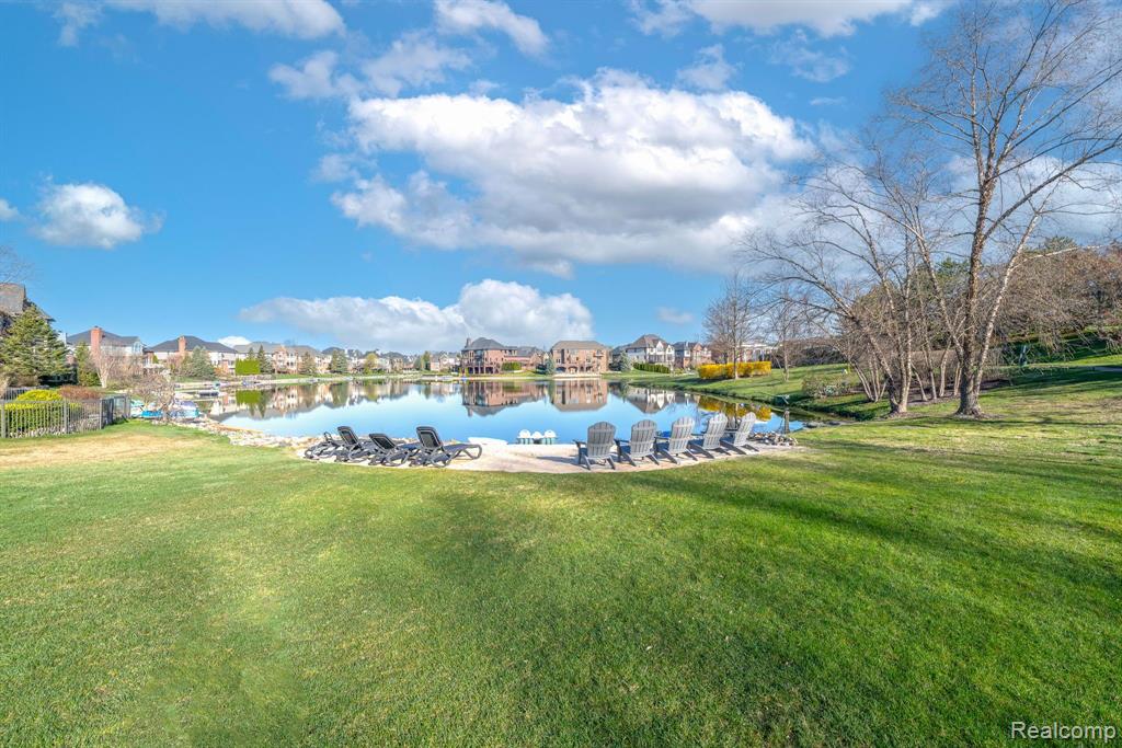 47924 MANORWOOD Drive, Northville, MI 48168 — Photo 8