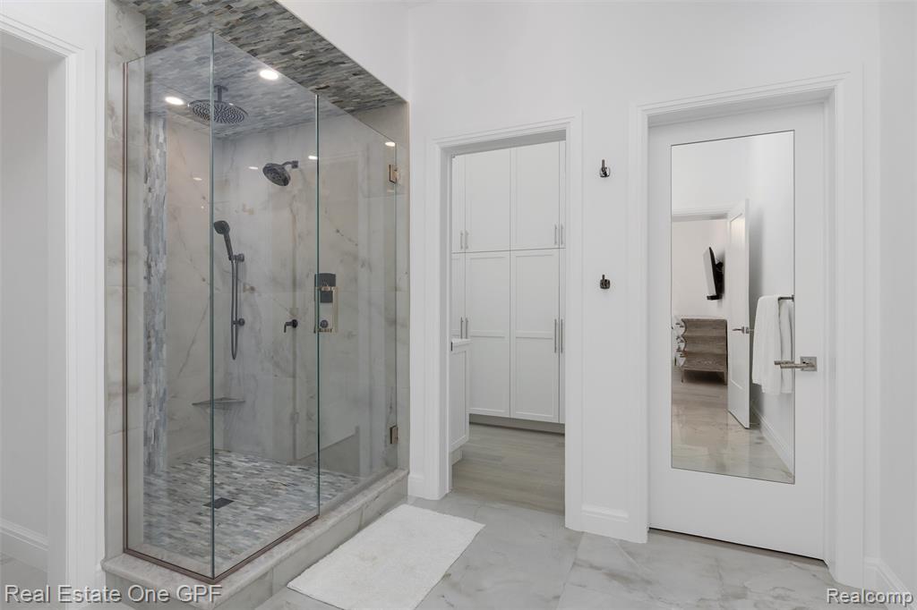 46 Evergreen Drive, 1, Harrison Township, MI — Photo 26
