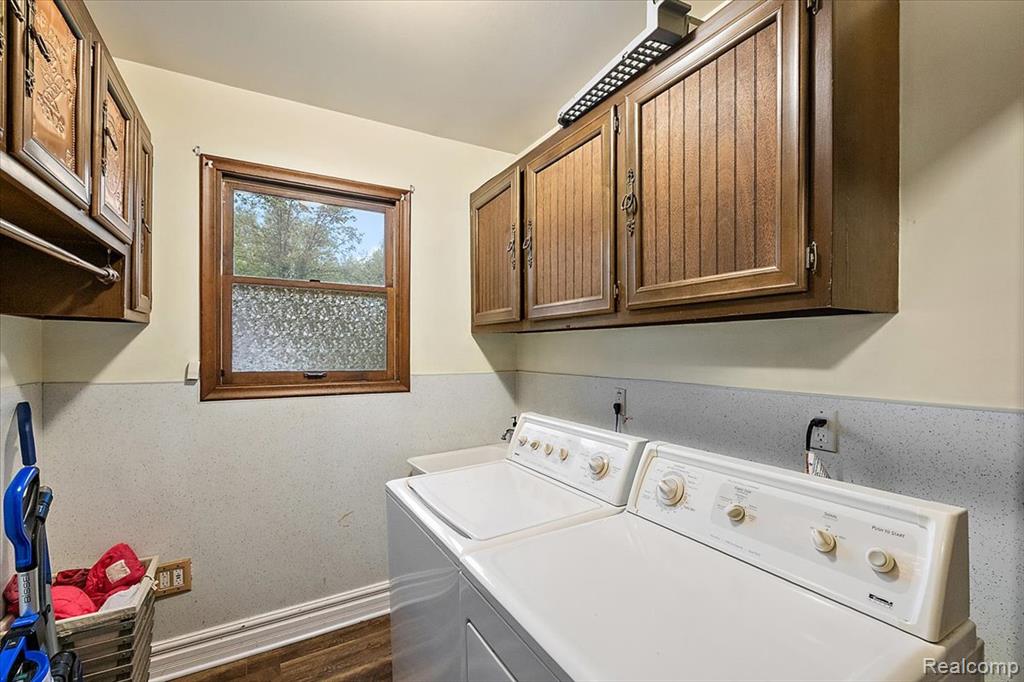 8785 Annsbury Drive, Shelby Twp, MI 48316 — Photo 36