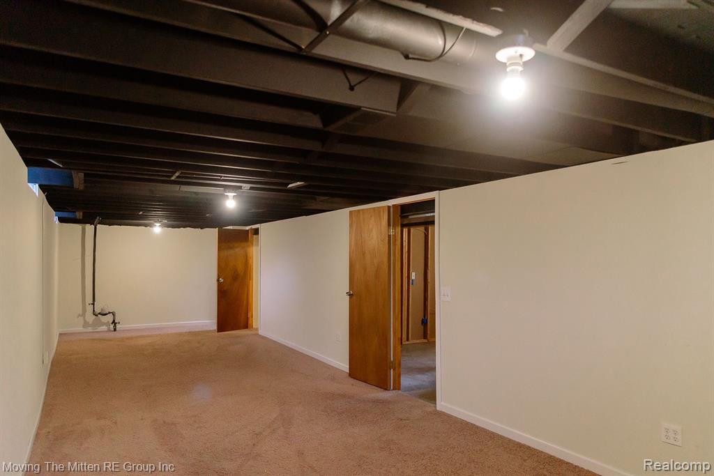 6061 N DOWLING Street, Westland, MI — Photo 21