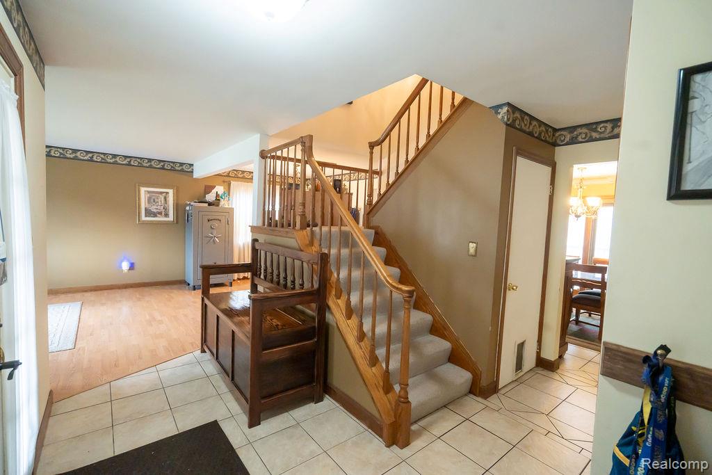 19495 Wherle Drive, Riverview, MI 48193 — Photo 4