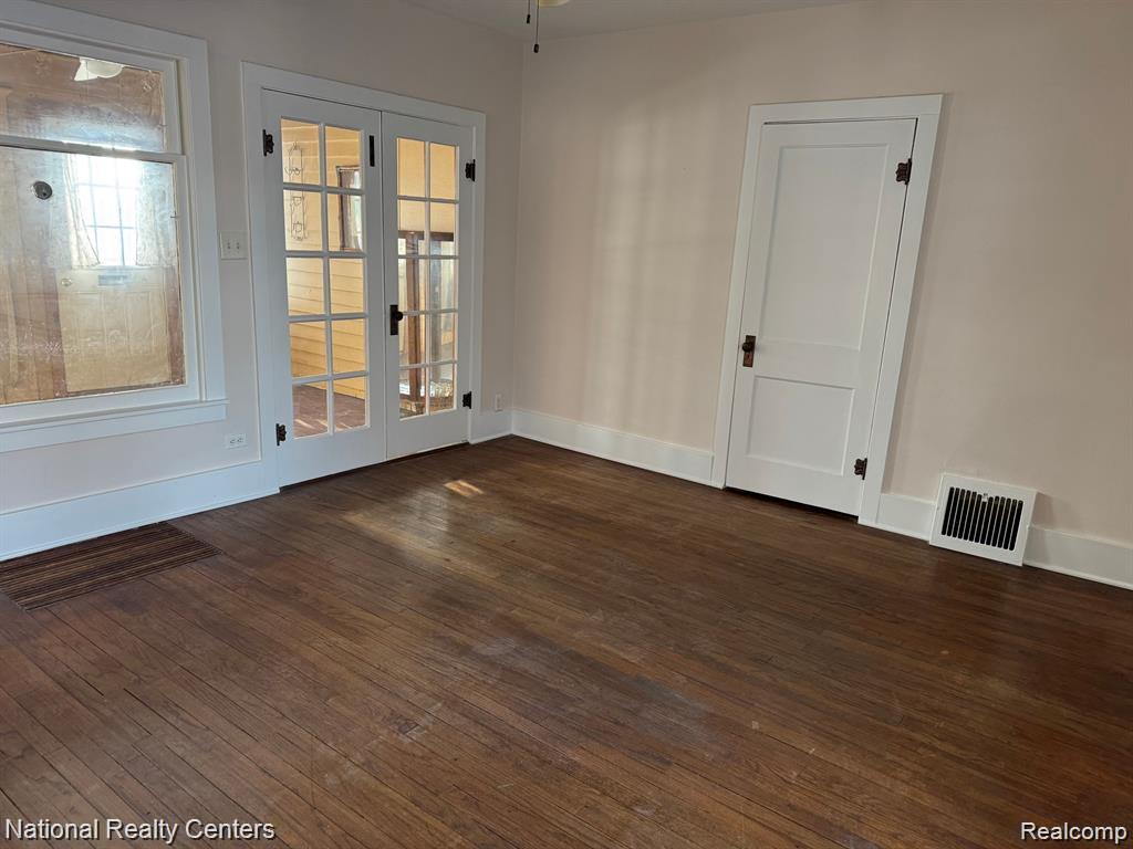 604 Union Street, Milford, MI 48381 — Photo 8