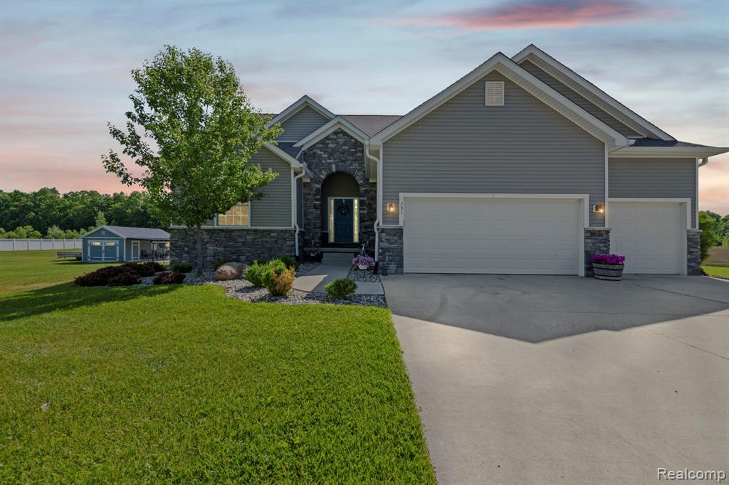 751 Nelson William Drive, Brandon, MI 48462 — front exterior