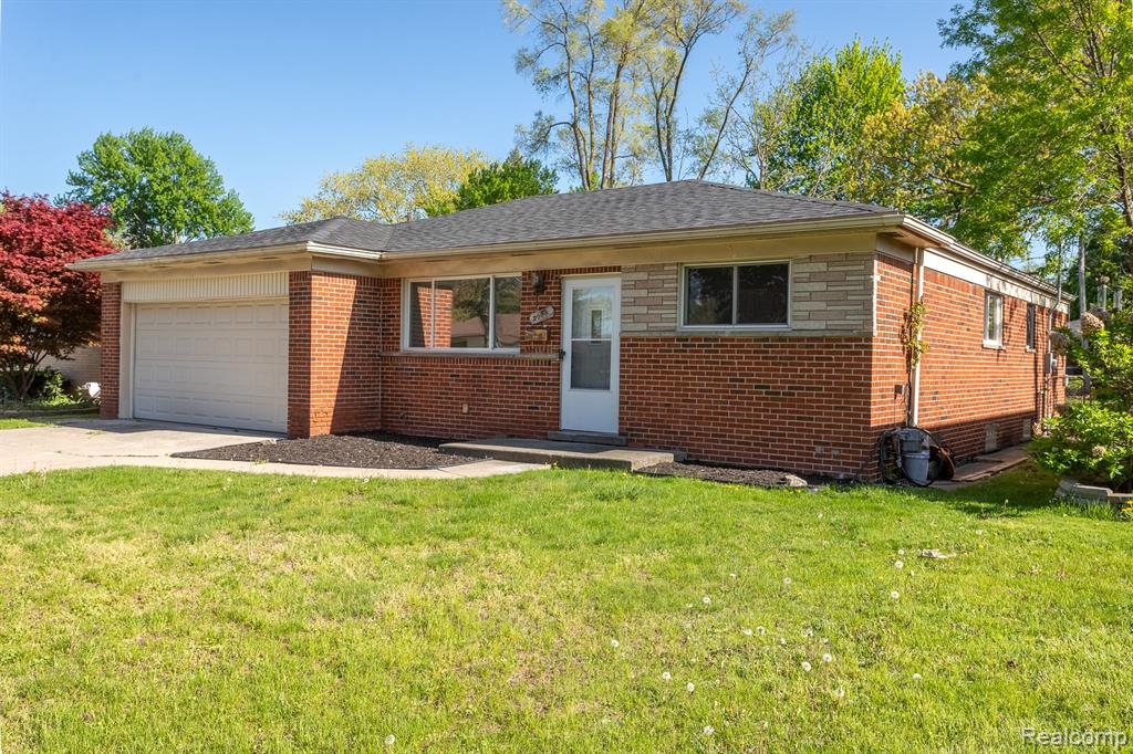 5028 LINDA Street, Warren, MI 48092 — Photo 32