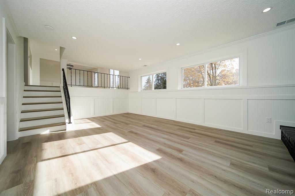 4060 Franklin Park Drive, Sterling Heights, MI 48310 — Photo 52