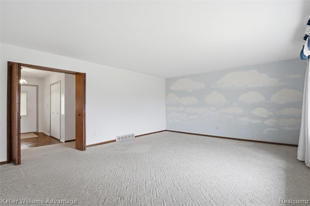 7670 7 Mile Road, Northville, MI, 48167