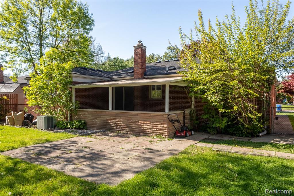 5028 LINDA Street, Warren, MI 48092 — Photo 36