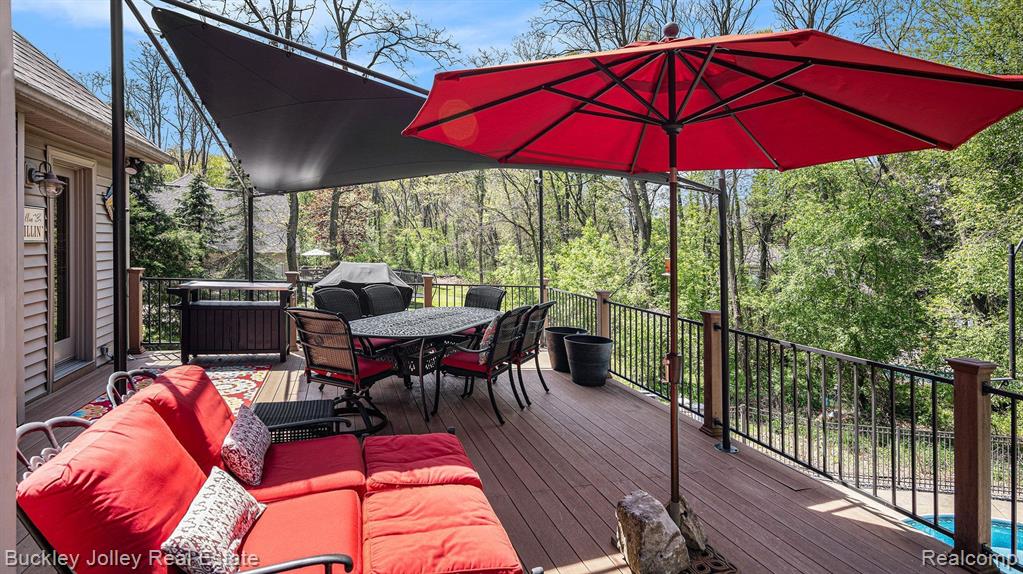 6858 CORRIGAN Drive, Brighton, MI 48116 — Photo 22