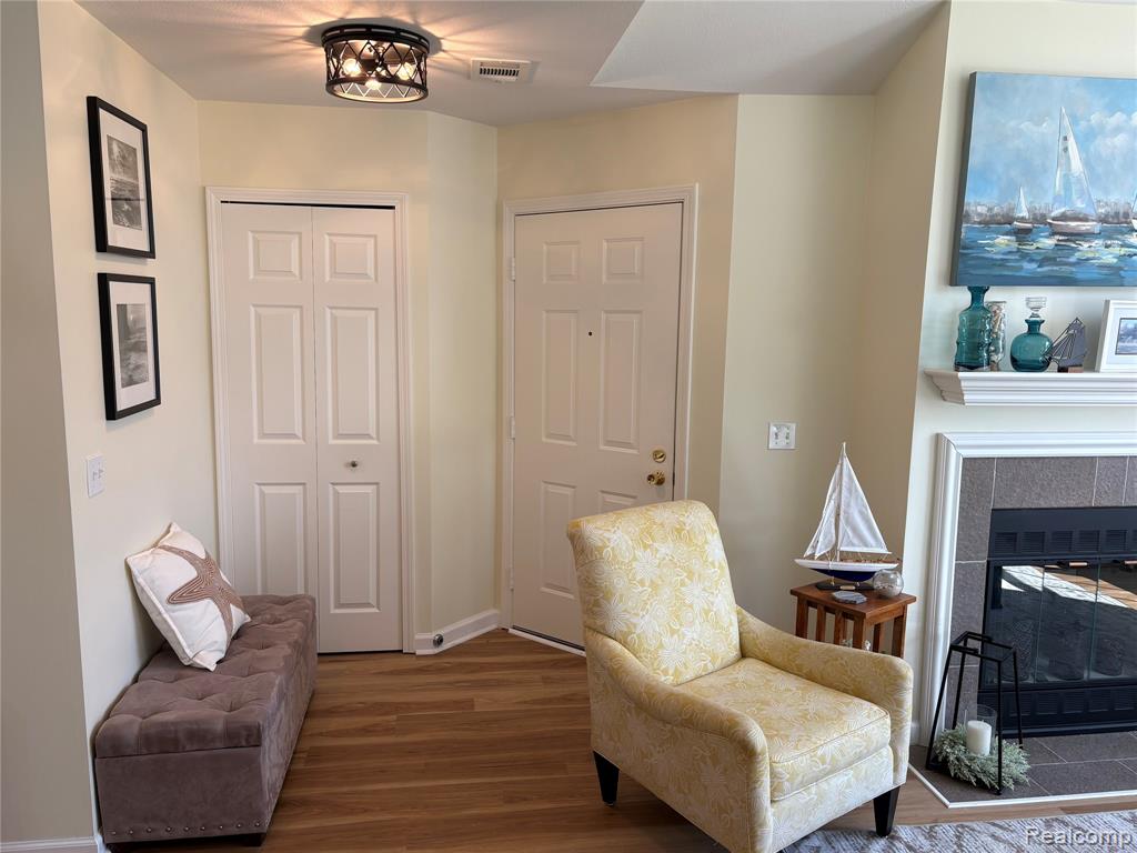 607 Perry Creek Drive, Grand Blanc, MI 48439 — Photo 13