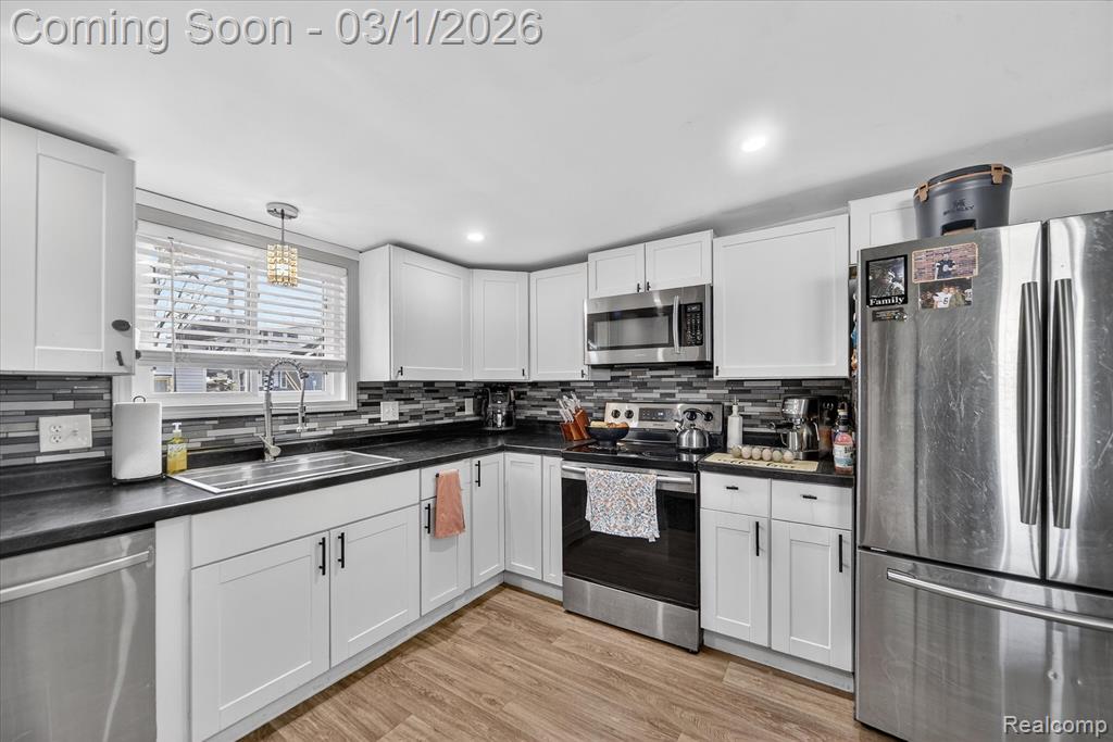 415 W McArthur Street, Corunna, MI 48817 — Photo 13