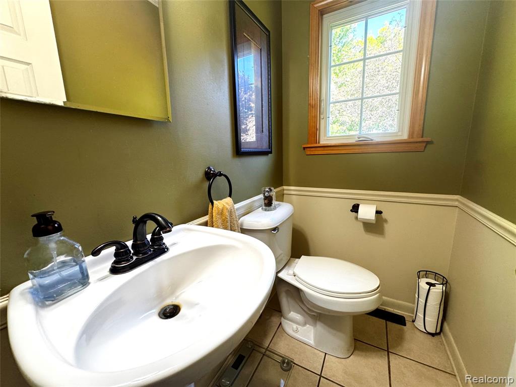 2455 Valley Church Drive, Clio, MI 48420 — Photo 18
