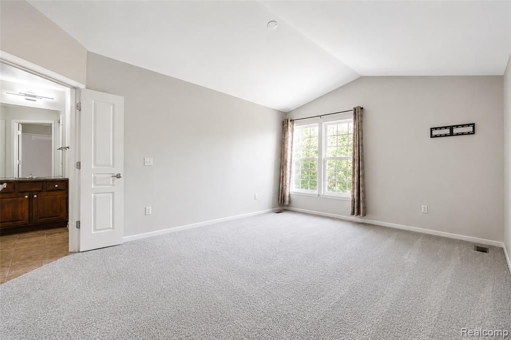 45149 Bartlett Drive, Novi, MI — Photo 38
