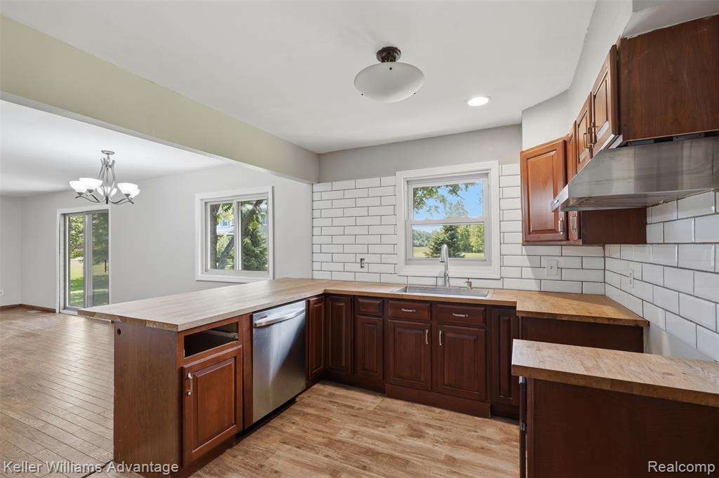 48053 Harris Road, Belleville, MI 48111 — Photo 14